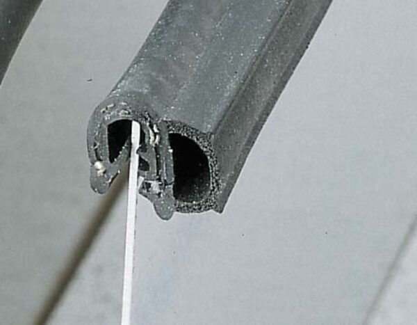 Dichtprofil seitlicher Wulst 10 x 5 mm für Kabinentüren Fenster 5m